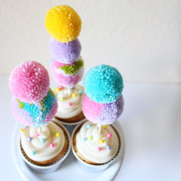Pom Pom Cake Topper Set, Yarn Pom Pom Custom Colors, Party Decor