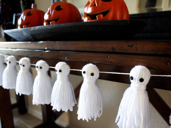 Ghost Tassels Garland, Yarn Ghosts Halloween Garland, Halloween Party & Room Decor
